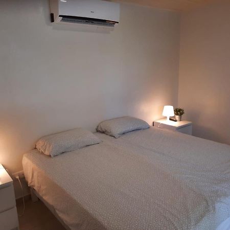 Tamarinde Appartment Вилемстад Екстериор снимка