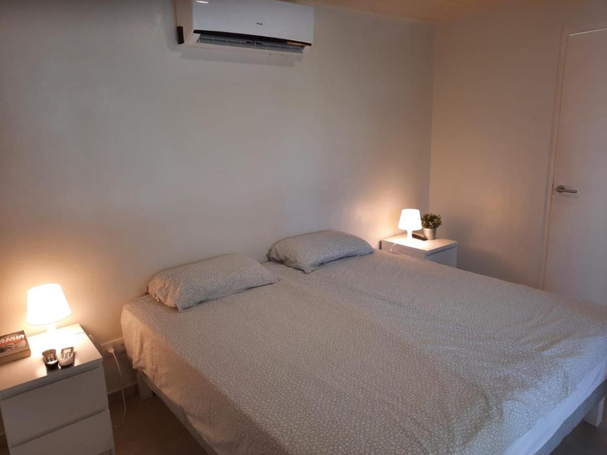 Tamarinde Appartment Вилемстад Екстериор снимка